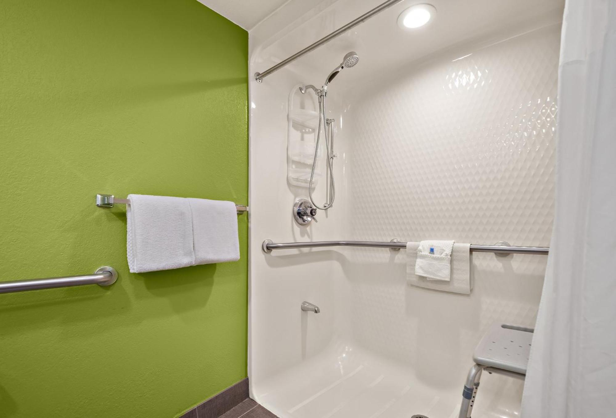 Spot X Hotel Tampa - Wesley Chapel By The Red Collection Екстер'єр фото