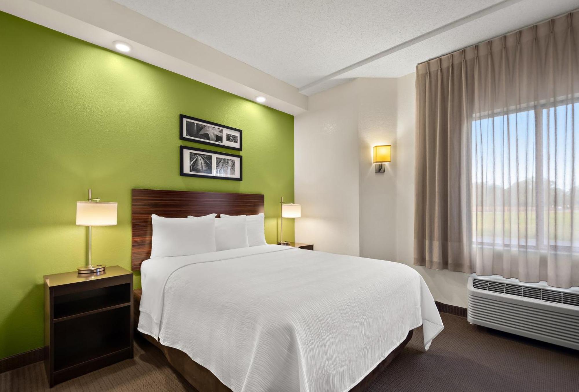 Spot X Hotel Tampa - Wesley Chapel By The Red Collection Екстер'єр фото